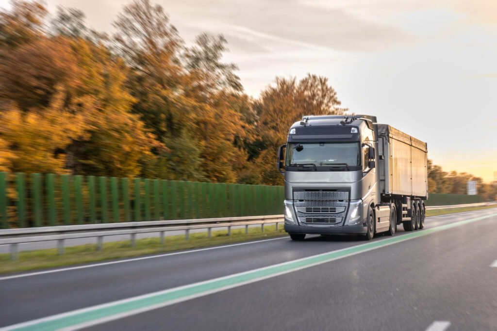 How Professional Haulage Services Improve Supply Chain Efficiency